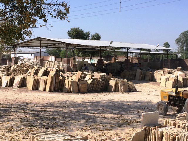 Processing Unit for Natural Material